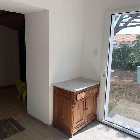 فيلة La Cordeliere De St Hilaire *